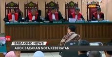 ahok menangis di pengadilan negeri jakarta