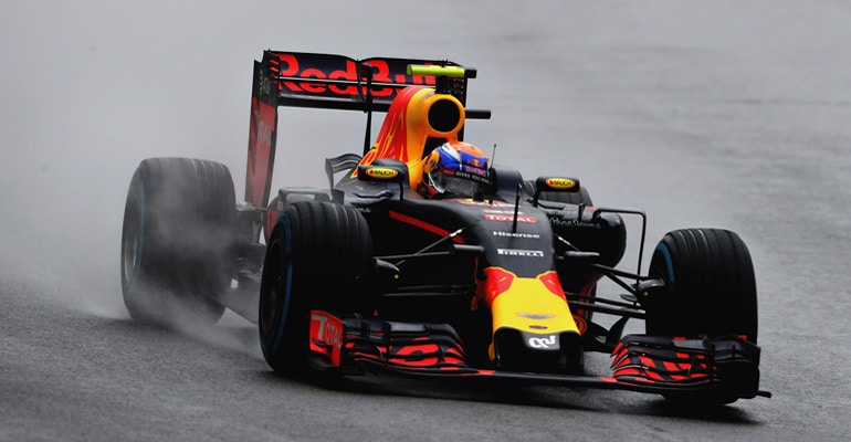 Aksi Terbaik Max Verstappen di GP Brazil