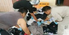 basarnas-menemukan-beberapa-pakaian-korban-skytruck