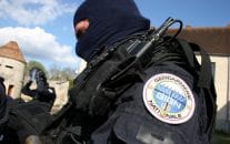 8 Pasukan Elit Terbaik di Dunia 2017 44 gign sama dengan densus 88 indonesia, personalnya adalah dari unsur kepolisian