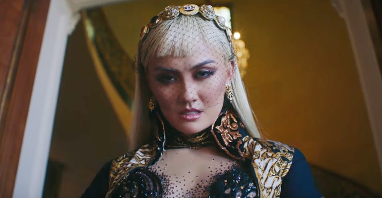 Inilah Video Klip Agnez Mo Long As I Get Paid