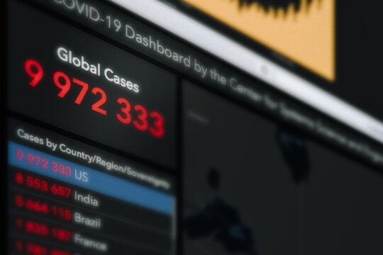 data global crypto (img by pexels.com)
