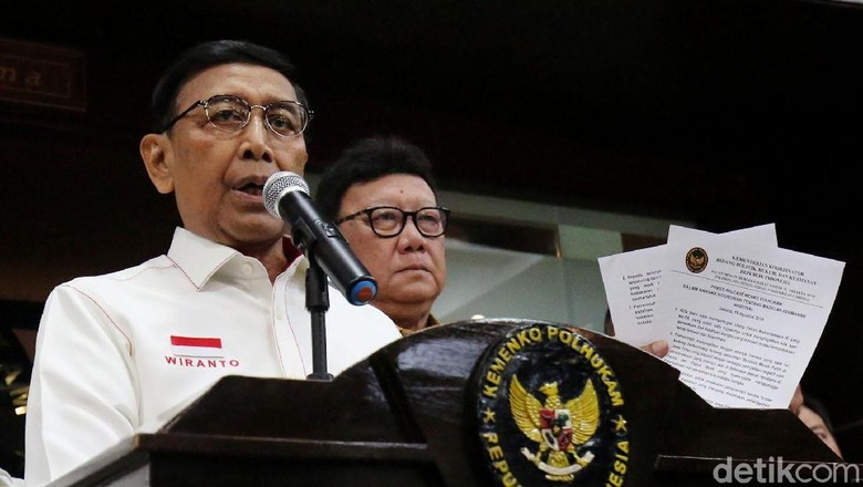 wiranto diserang di pandeglang